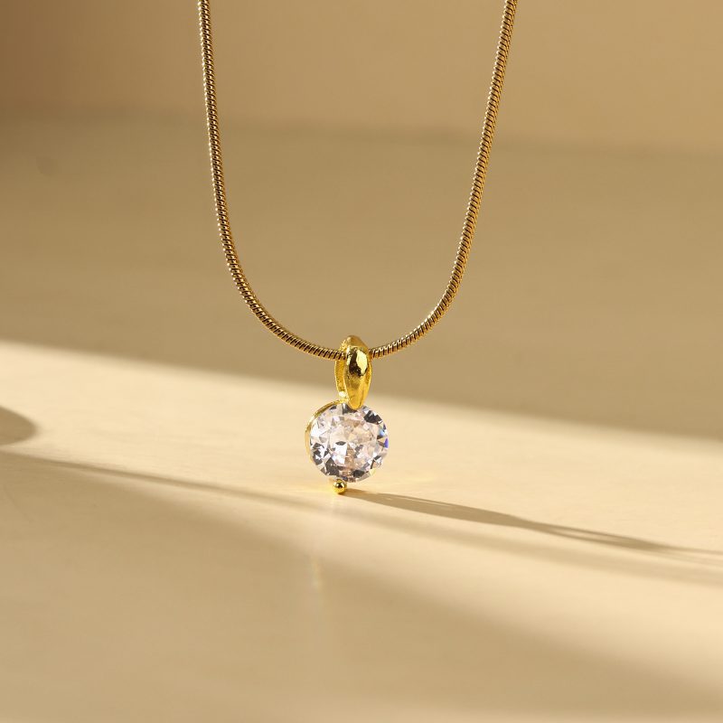 Elegant Glam Luxurious Solid Color Stainless Steel Zircon 18K Gold Plated Plating Inlay Pendant Necklace - Image 3